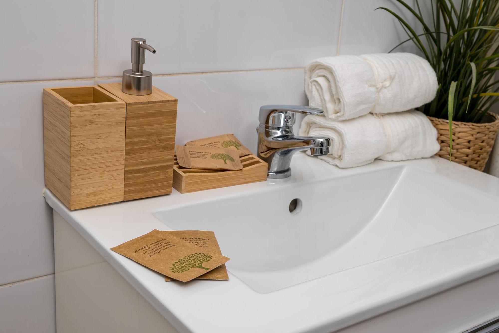 Green Oasis Charming Loft In A Historic Warsaw Tenement House 900 M From Central Station Extérieur photo